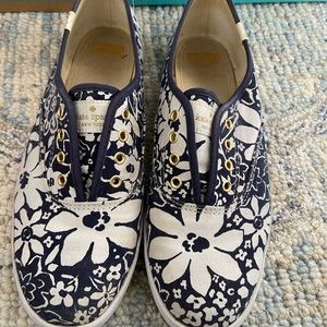 floral shoes
